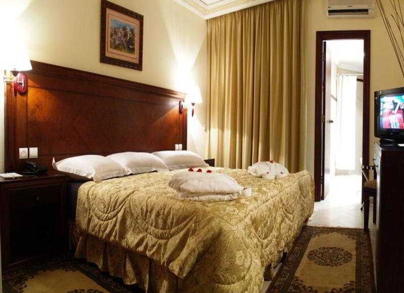 Mogador Express Gueliz Hotel Marrakesh Exterior photo